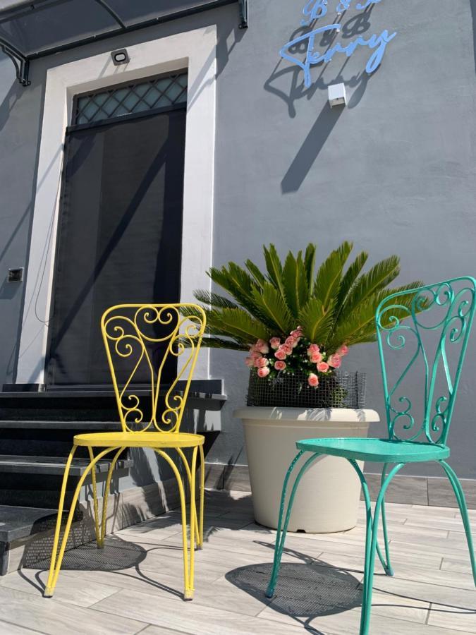 Flat B&B Terry In Ercolano Napoli Exterior foto